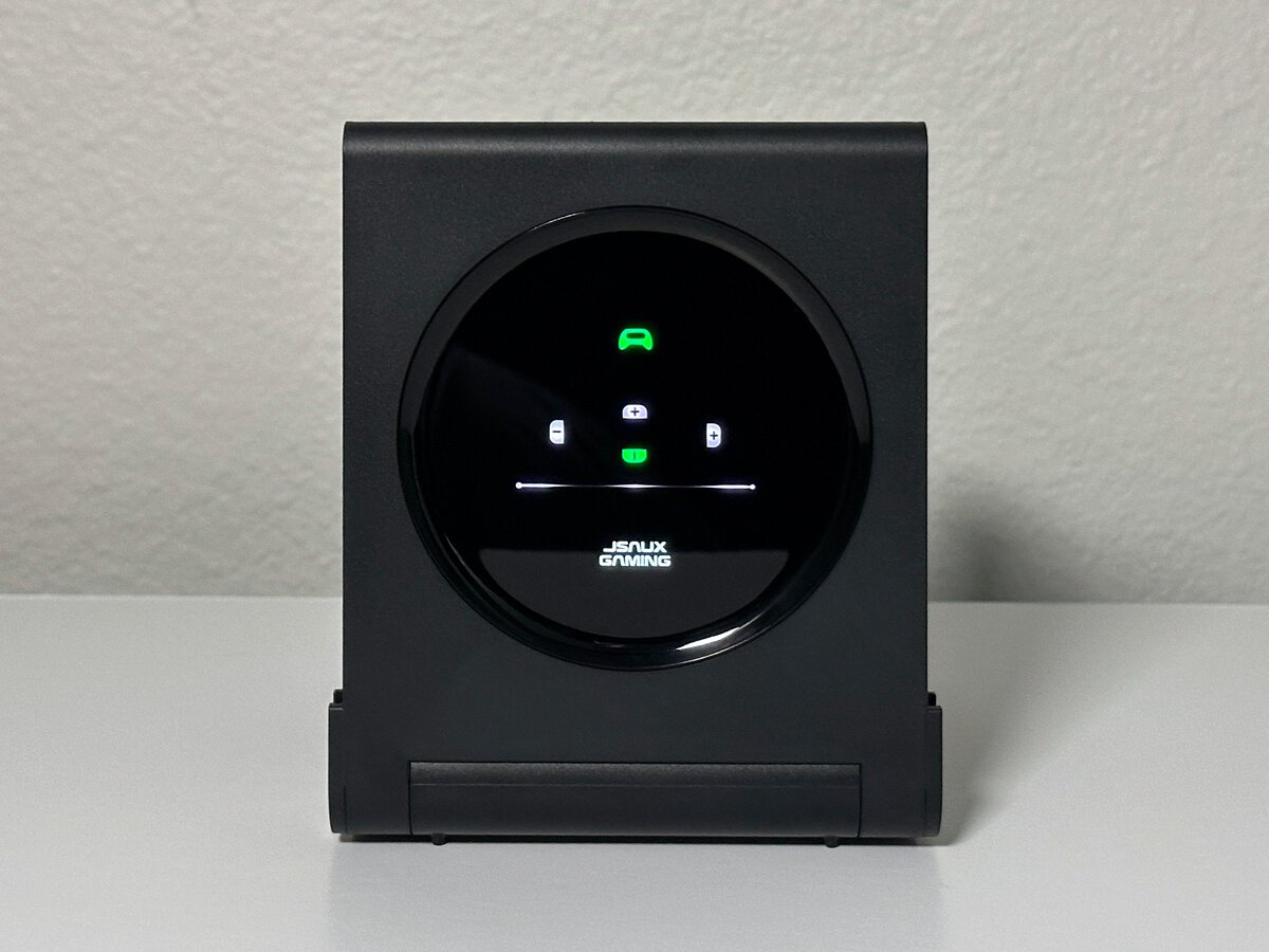 Round charge screen on the JSAUX switch 2 pro controller charging dock with the same icons turned green once charging finished